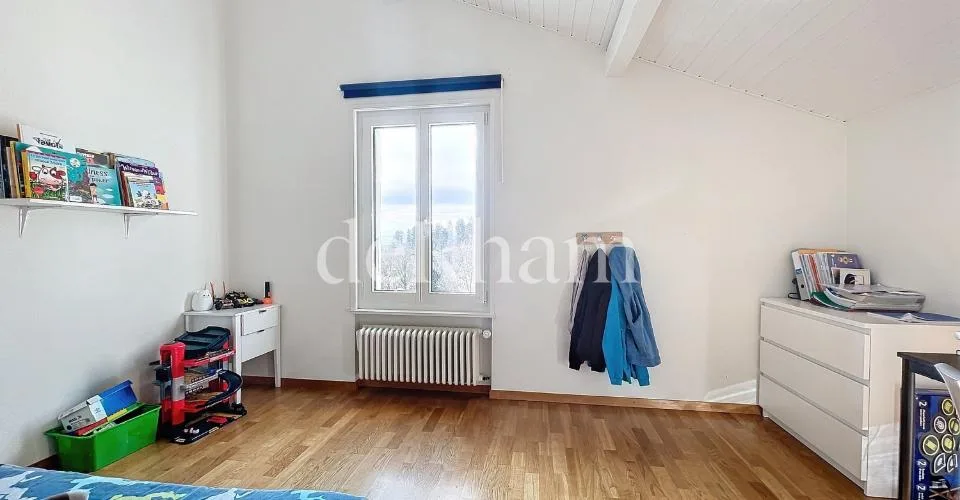 Maison individuelle de 6.5 pièces d'env. 200m2