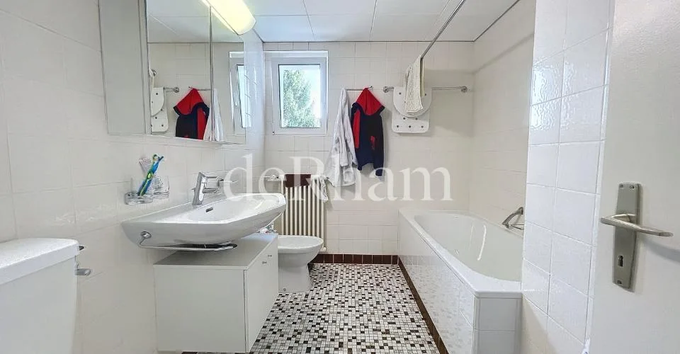 Maison individuelle de 6.5 pièces d'env. 200m2