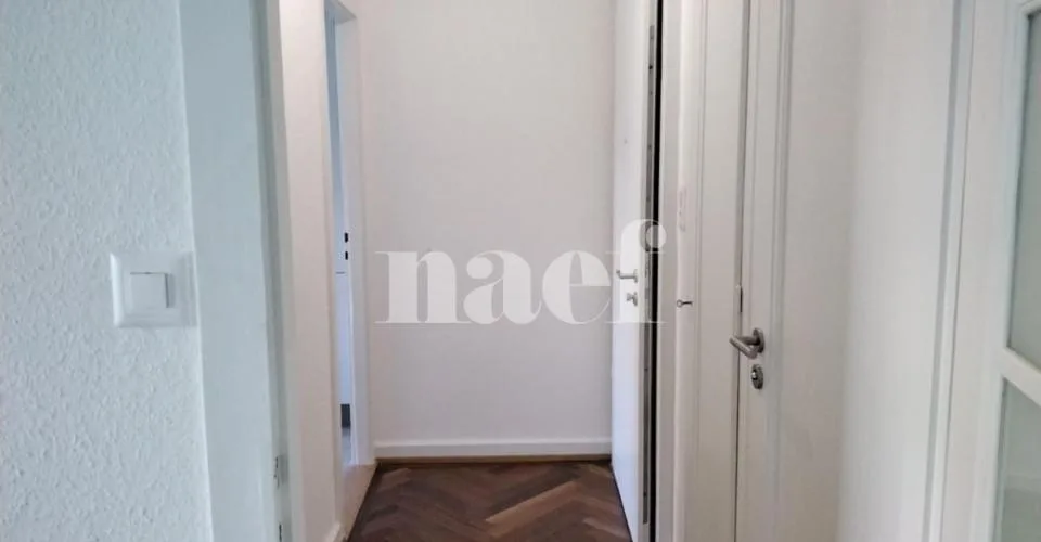 Bel appartement rénové de 2 pièces d'env. 38 m2