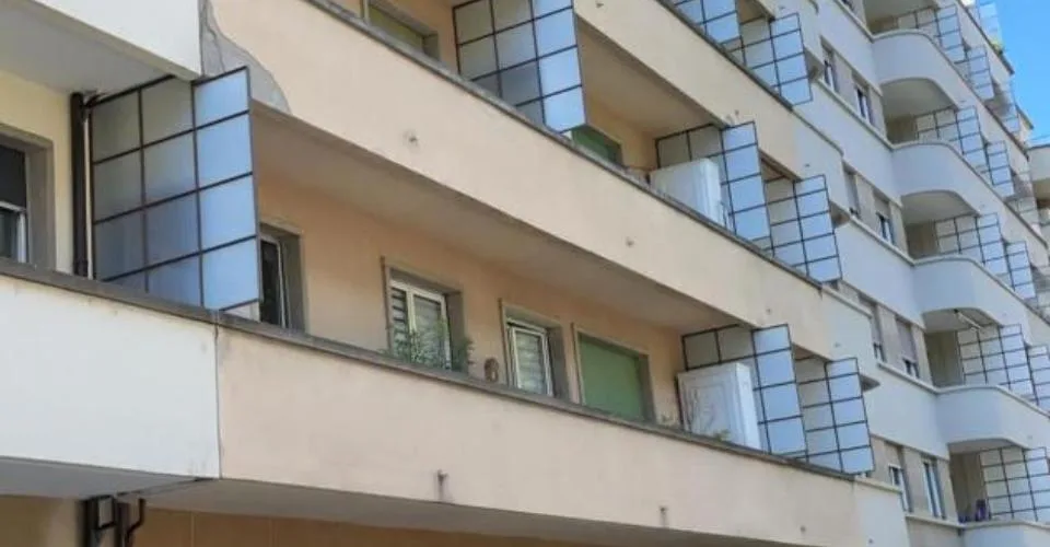 Bel appartement rénové de 2 pièces d'env. 38 m2