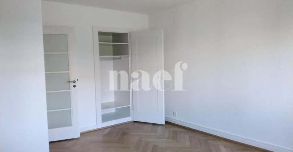 Bel appartement rénové de 2 pièces d'env. 38 m2
