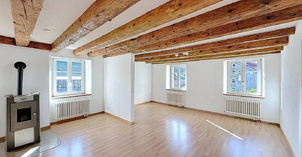 Bel appartement de 3 pièces en duplex disponible de suite ou à convenir