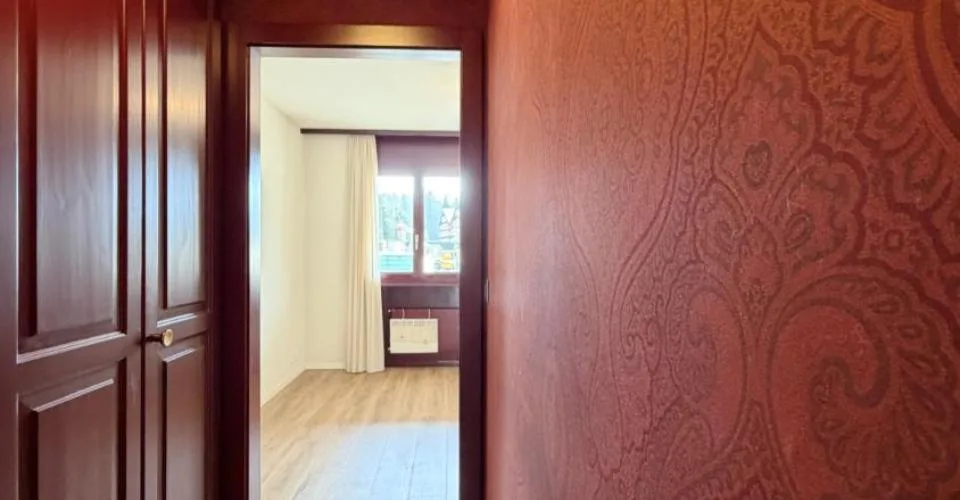 Appartement 2,5 pièces 53 m² face à l’Étang Long à Crans-Montana - By Sunimmo...
