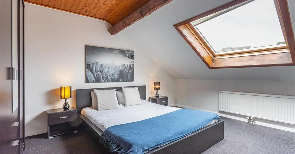 Superbe appartement d’une chambre en étage élevé proche de la gare de Lausanne – Rue du Simplon 10 !