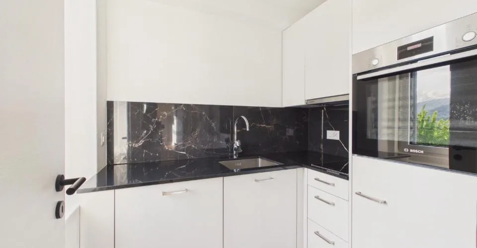 Neu renovierte 2.5-Zimmer-Wohnung mit Balkon, Luzern