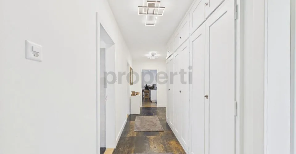 Stylish 4.5-room apartment with high-quality interior design