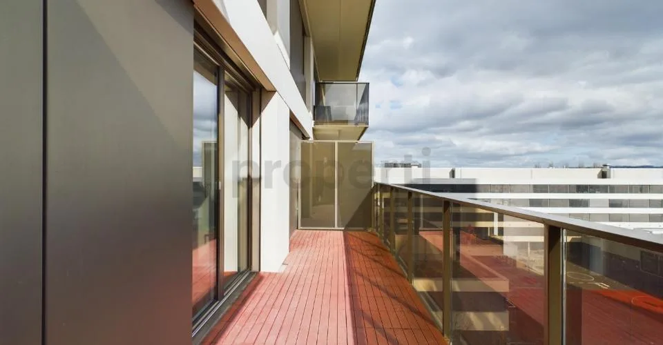 Appartement familial moderne avec vue imprenable et norme Minergie