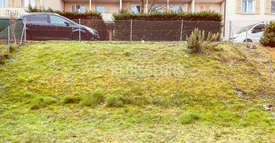 Appartement entièrement rénové à Bernex
