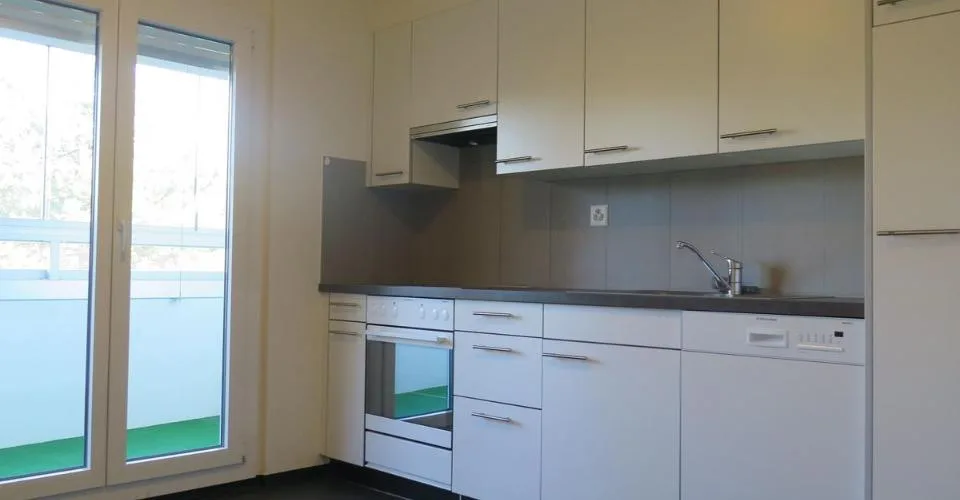 Appartement de 4 pièces avec une belle vue dégagée à la Chaux-de-Fonds.