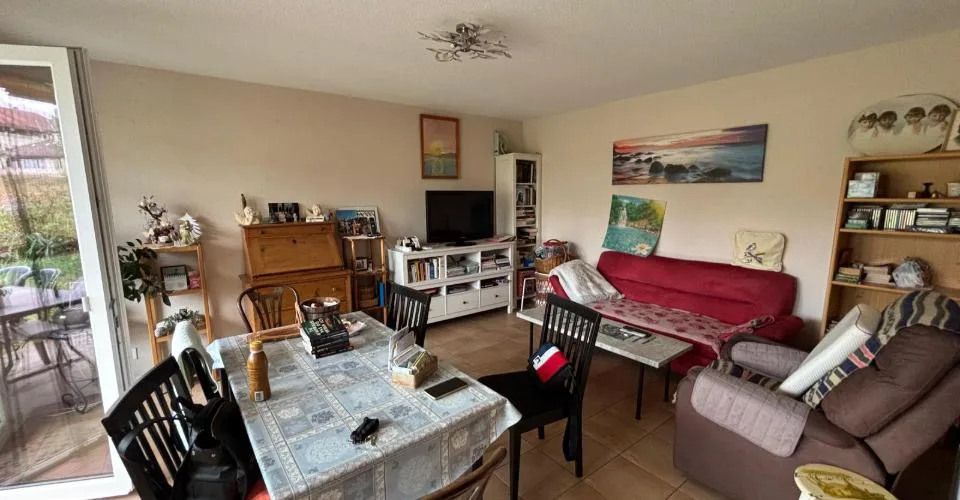SUBVENTIONNE / Appartement de 2 pièces au rez – photo 2 of 5