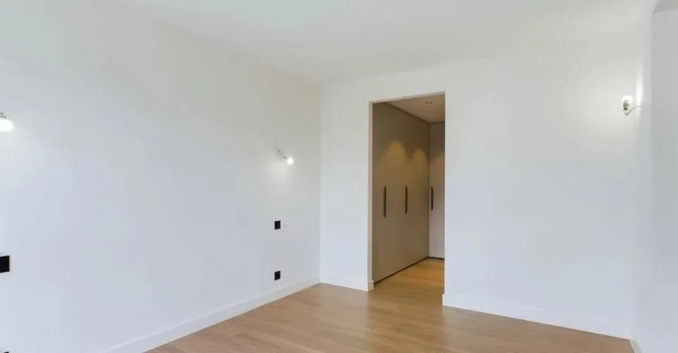 Magnifique appartement de 5 pièces, lumineux, à deux pas du parc La Gr