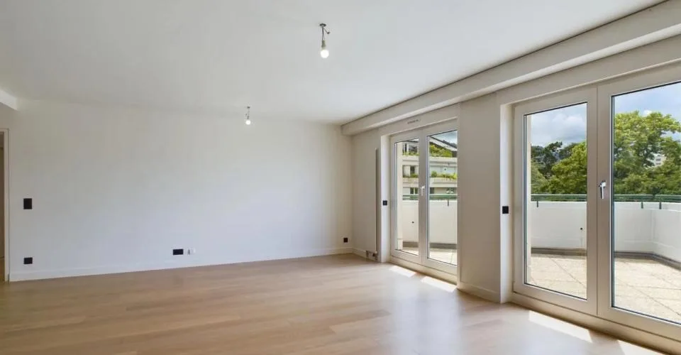 Magnifique appartement de 5 pièces, lumineux, à deux pas du parc La Gr