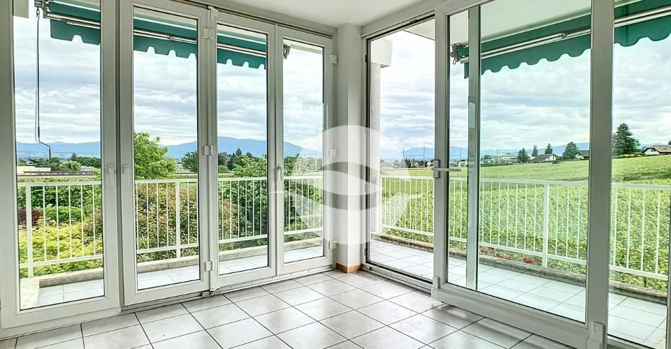 Beau 4.5 pièces avec balcon vue dégagée