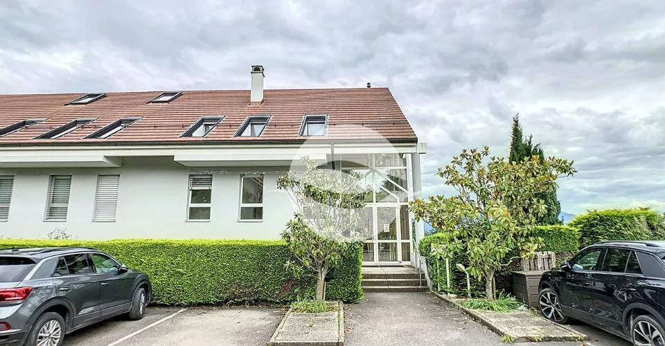 Beau 4.5 pièces avec balcon vue dégagée