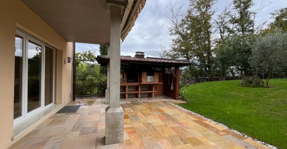 Magnifique villa mitoyenne de 7 pièces en plein cœur du vieux Vernier