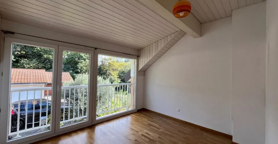 Magnifique villa mitoyenne de 7 pièces en plein cœur du vieux Vernier
