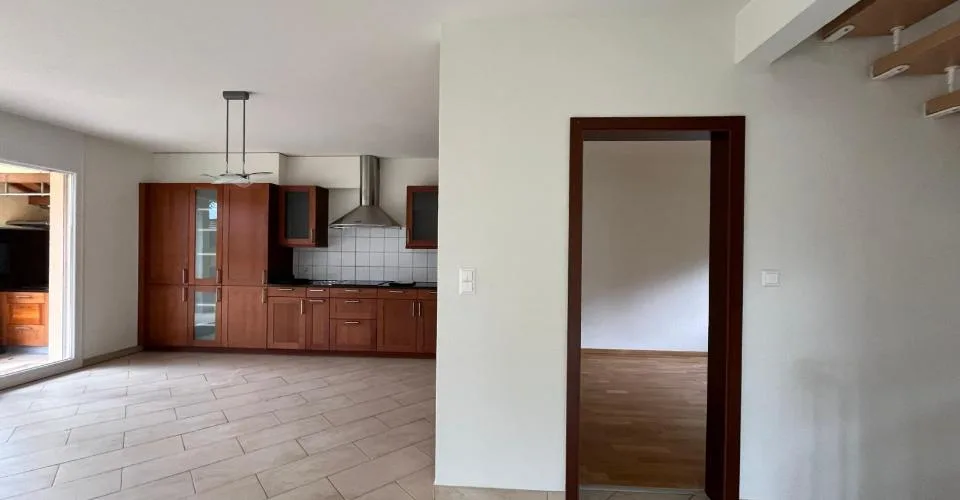 Magnifique villa mitoyenne de 7 pièces en plein cœur du vieux Vernier