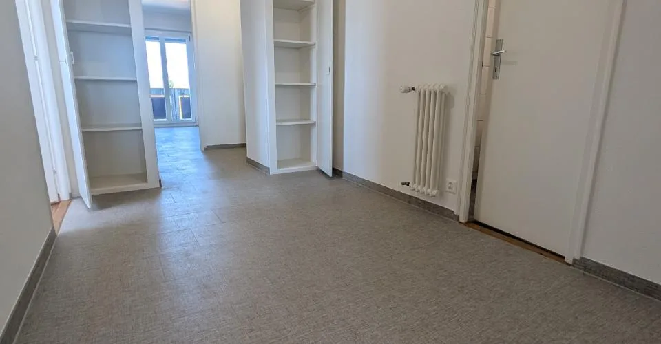Beau 3.5 pièces avec deux balcons à Ecublens, à proximité de l'EPFL