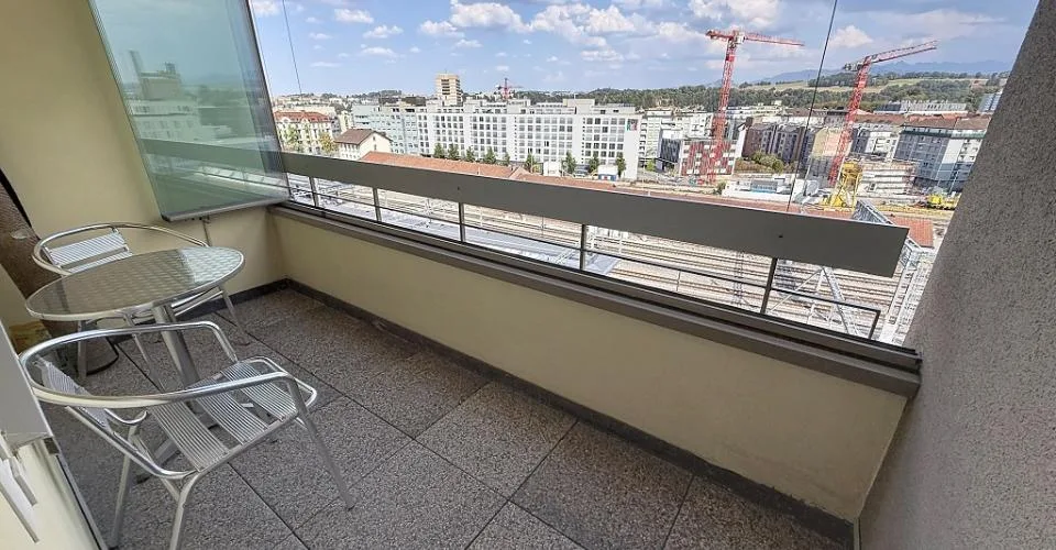Appartement de 2.5 pièces au 7ème étage