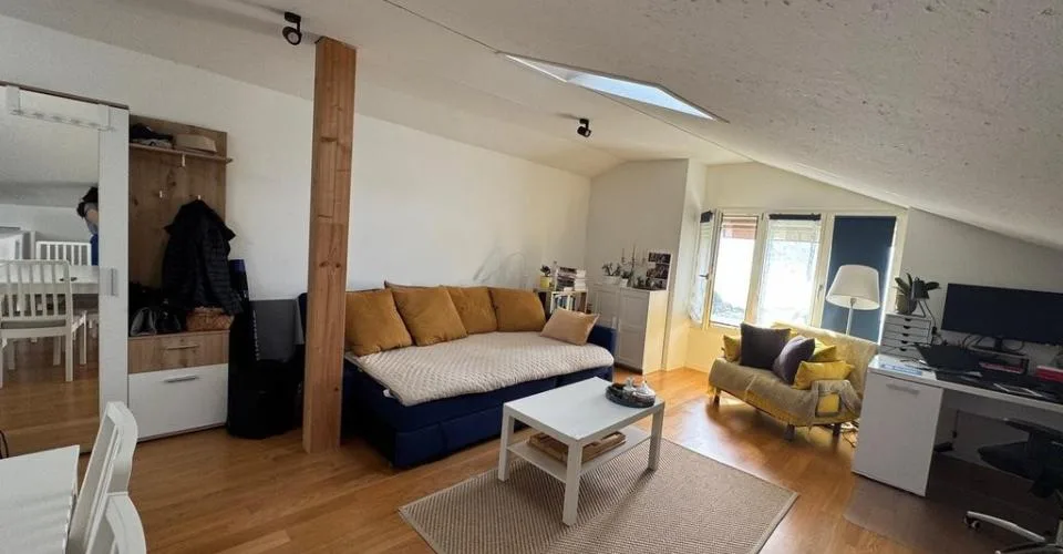 Confort et sérénité à deux pas du lac ; Loft 2,5 pièces à St-Sulpice