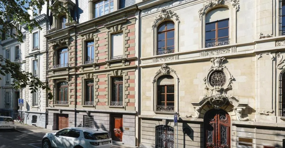 Joli 2,5 pièces proche des HUG
