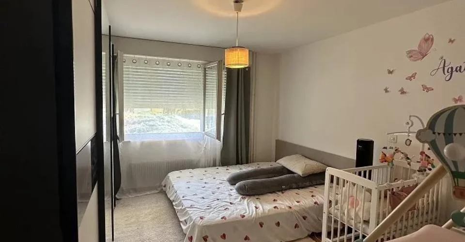Appartement de 2 pièces au rez-supérieur