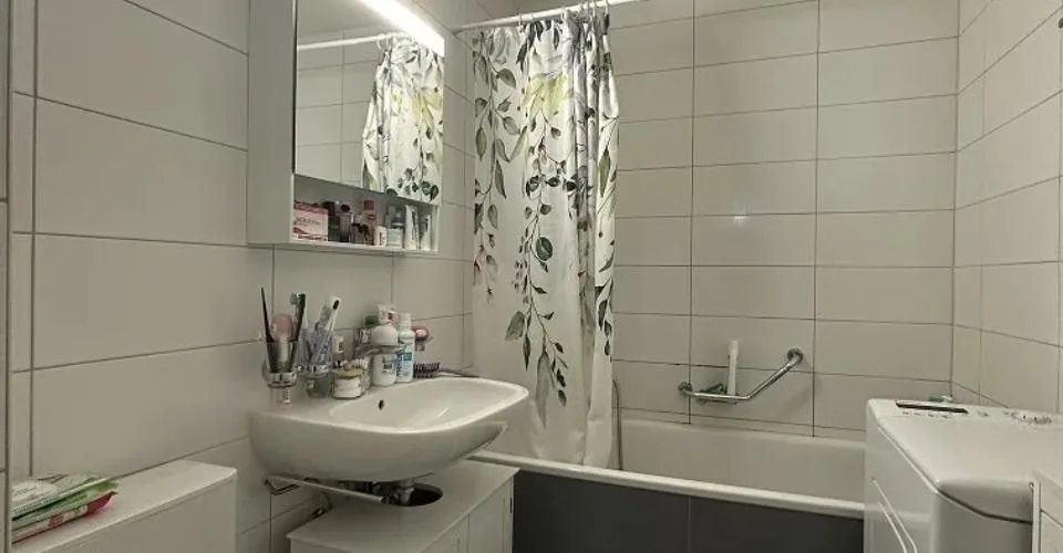 Appartement de 2 pièces au rez-supérieur