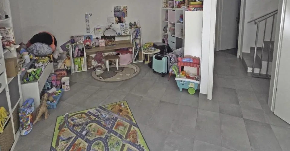 Plateau de Pinchat, superbe villa mitoyenne contemporaine idéalement située