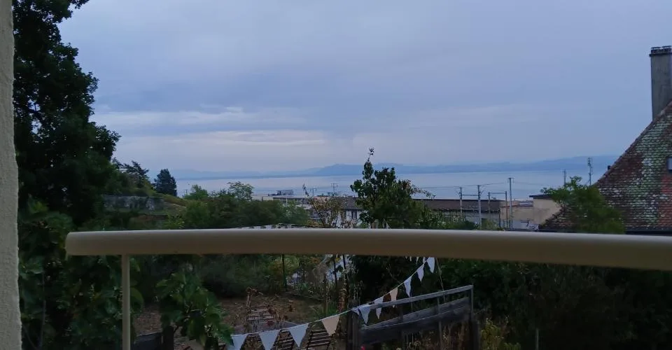 RESERVE - Appartement de 3 pièces au rez – Foto 7 von 8
