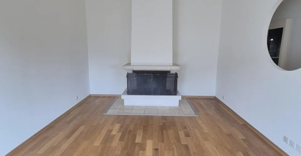 Appartement de 4 pièces au 3ème étage dans un cadre verdoyant à Cologny