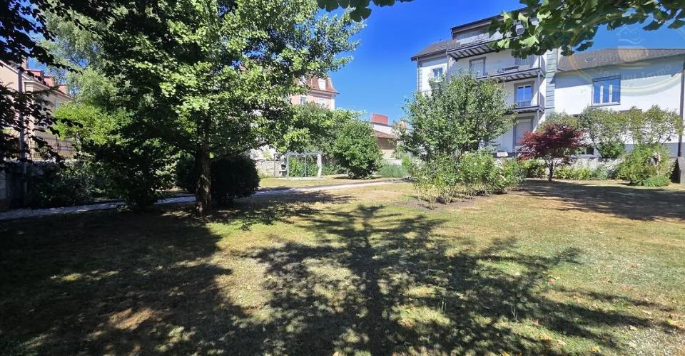 A LOUER magnifique appartement de 3.5 pièces au centre de Porrentruy