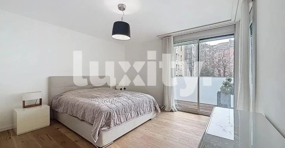 Appartement meublé 4 pièces avec grande terrasse