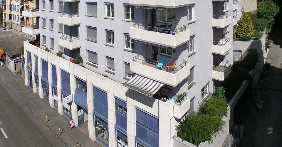 Places de parking dans un garage collectif sécurisé