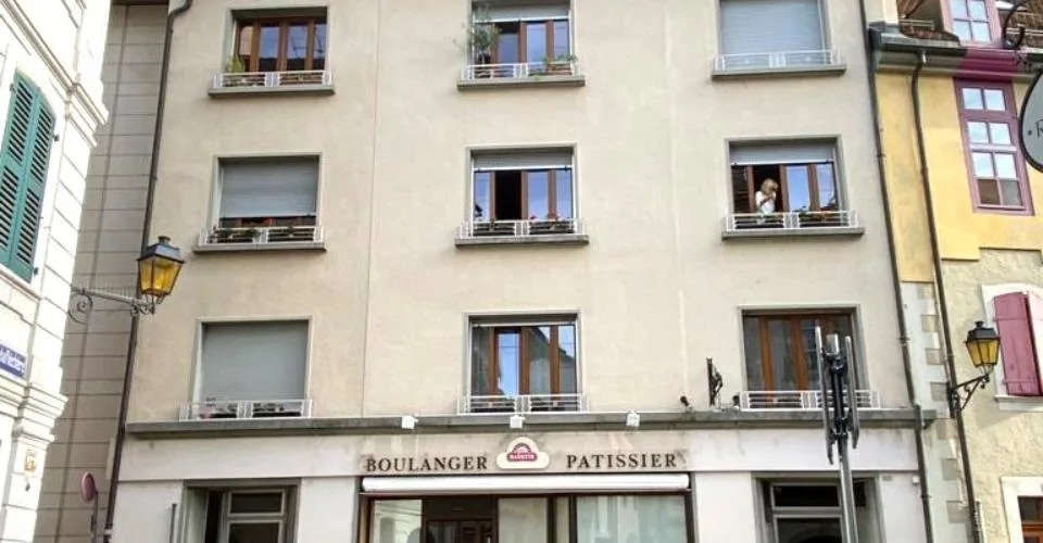 Joli studio au 3ème étage situé au coeur de la ville de Nyon