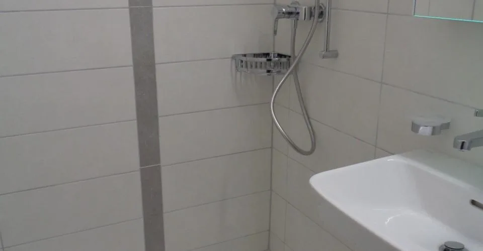 Appartement situé dans un quartier calme et ensoleillé. – foto 8 di 12