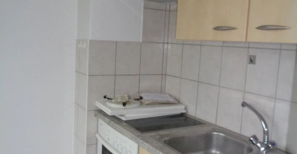 Appartement situé dans un quartier calme et ensoleillé. – foto 2 di 12