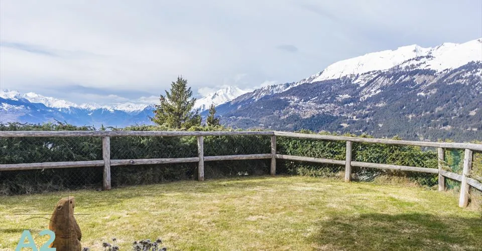 Chalet avec Vue imprenable sur la Vallée et les Alpes