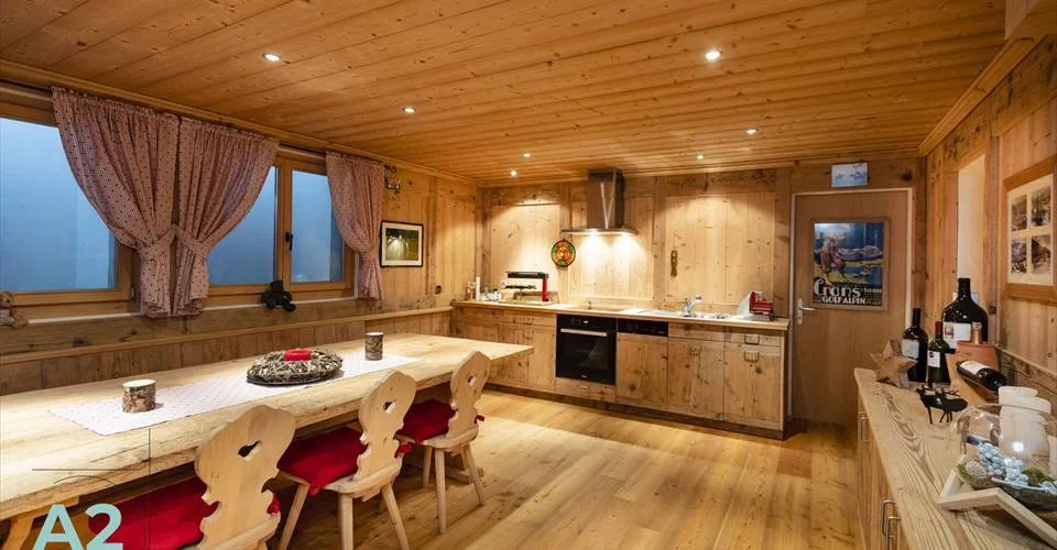 Chalet avec Vue imprenable sur la Vallée et les Alpes