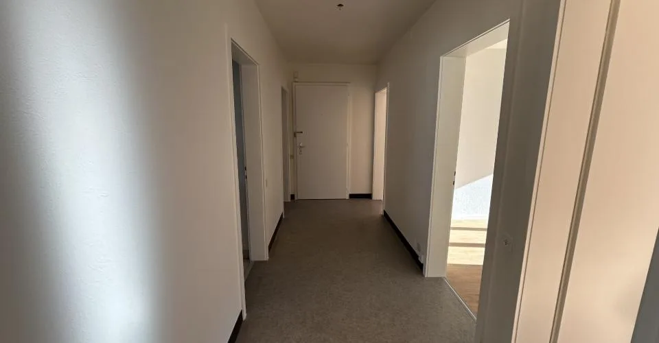 A louer: appartement 4 pièces avec balcon - J.-R. Fiechter 25