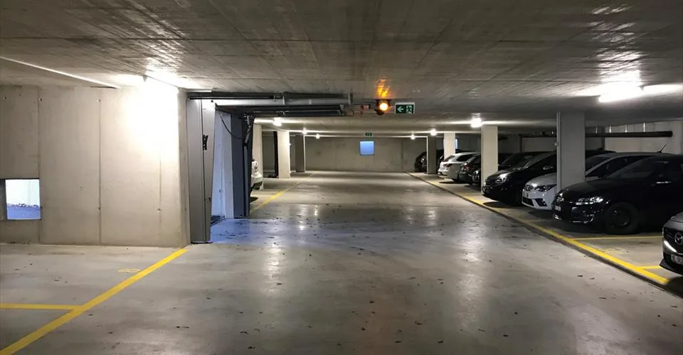 Place de parc intérieure numéro 36