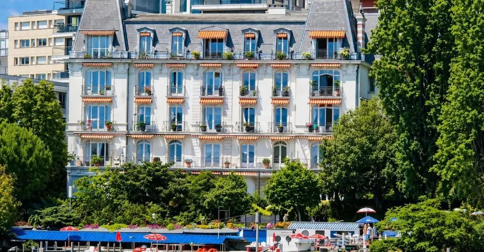 Exceptionnel, une vie les pieds dans l'eau au coeur de Montreux