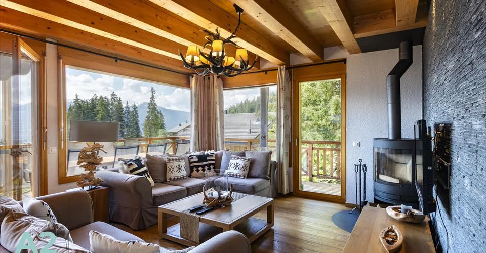 CHALET DE LUXE EN LOCATION AU PIED DES PISTES – foto 2 di 13