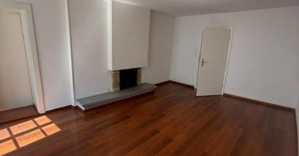 A louer, au centre de Cossonay, spacieux logement de 6 pièces
