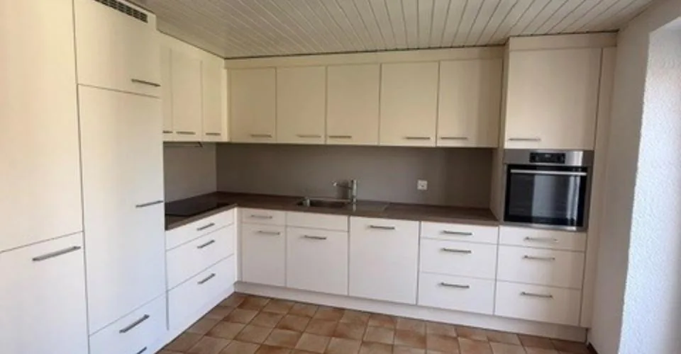 A louer, au centre de Cossonay, spacieux logement de 6 pièces