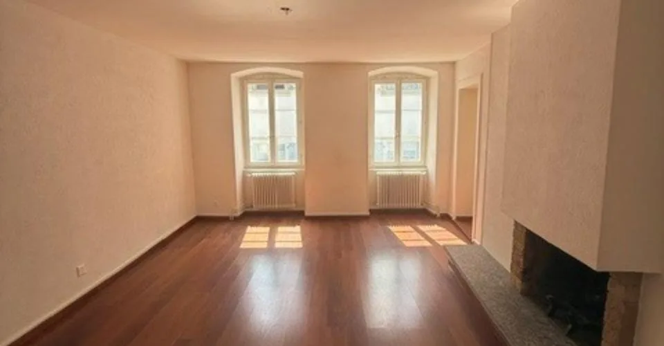A louer, au centre de Cossonay, spacieux logement de 6 pièces