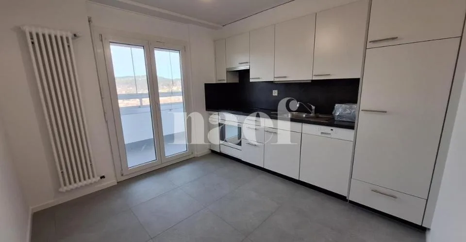 RENOVE - Sublime appartement de 4.5 pièces lumineux avec balcon