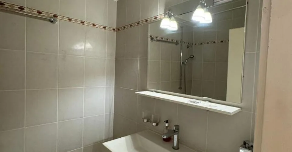 Appartement de 4 pièces au 5ème étage à Lancy