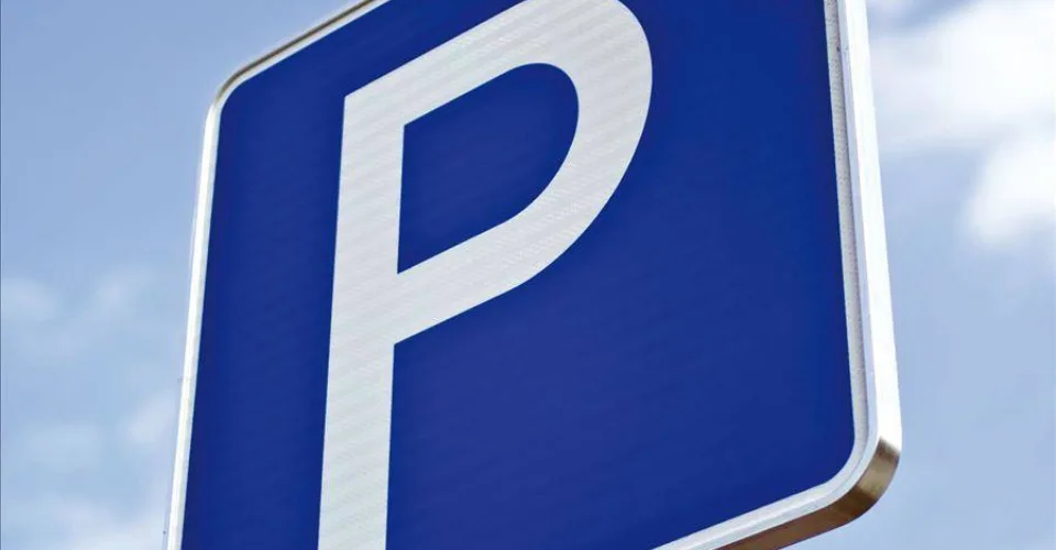 Keinen Platz um Ihr Auto abzustellen? Sie wurden soeben fündig.