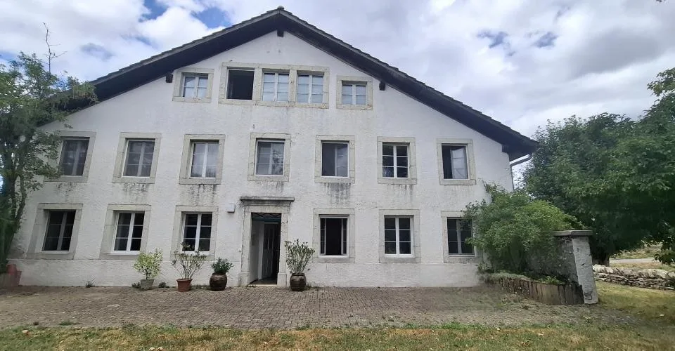 Bel appartement avec vue dégagée