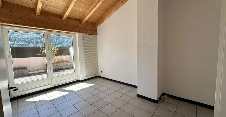 Magnifique triplex de 5.5 pièces avec deux terrasses – foto 17 di 17